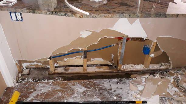 Local water damage restoration in AR
